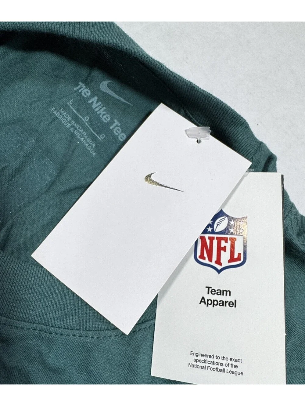 Nike Tee Jalen Hurts Philadelphia Eagles Green Jersey T Shirt Size L NWT